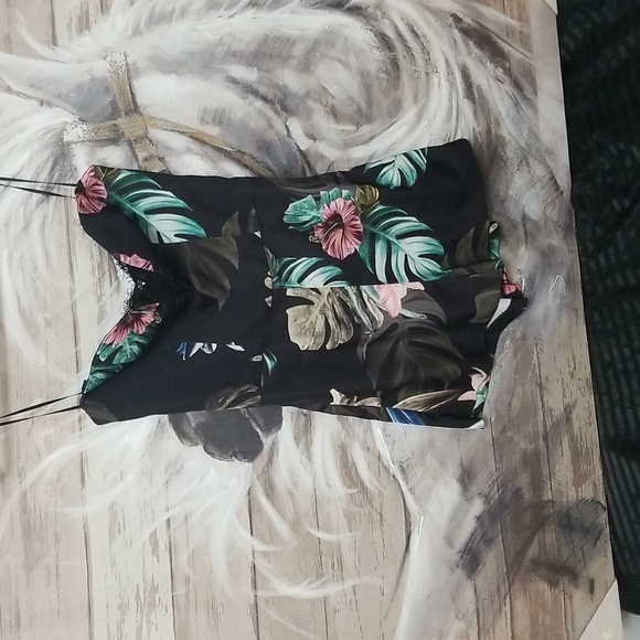 GUESS ROMPER - Picture 2 of 7